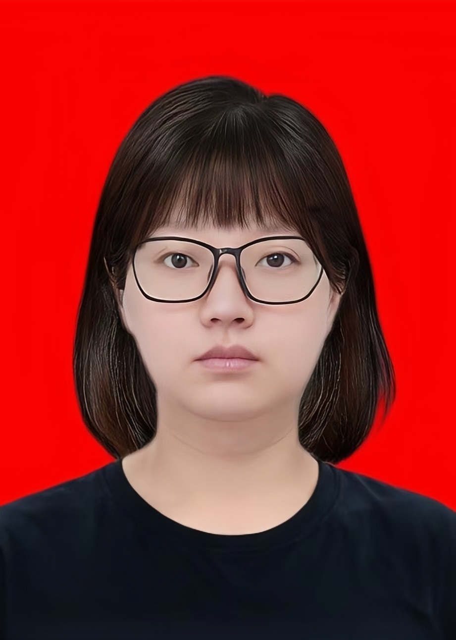 潘佳佳